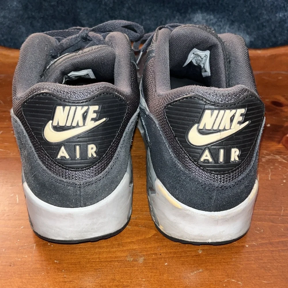 Men’s Nike Air Max- Size 10.5
